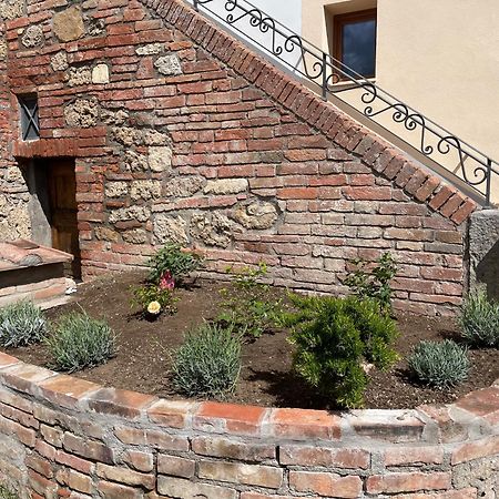 Montevenere 83 Villa Chiusi Exterior photo